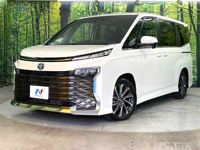 2025 Toyota Voxy