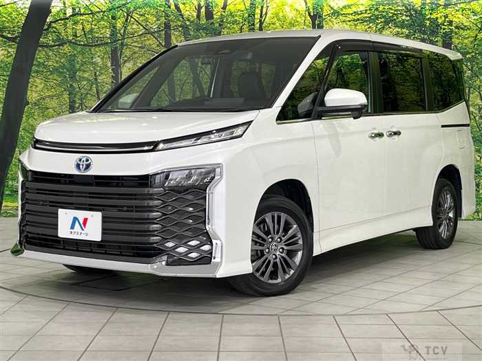 2023 Toyota Voxy