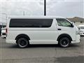 2022 Toyota Hiace Wagon