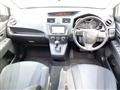 2013 Mazda Premacy