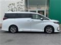 2024 Toyota Alphard Hybrid