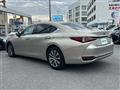 2020 Lexus ES