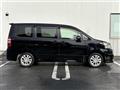 2010 Toyota Noah