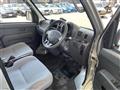 2005 Daihatsu Hijet Cargo