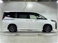 2022 Toyota Noah