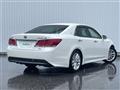 2014 Toyota Crown Hybrid