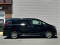 2018 Toyota Alphard Hybrid