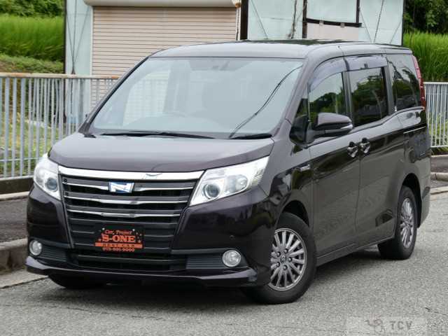 2014 Toyota Noah