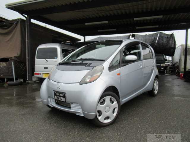 2011 Mitsubishi i