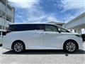 2023 Toyota Alphard