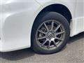 2014 Toyota Voxy