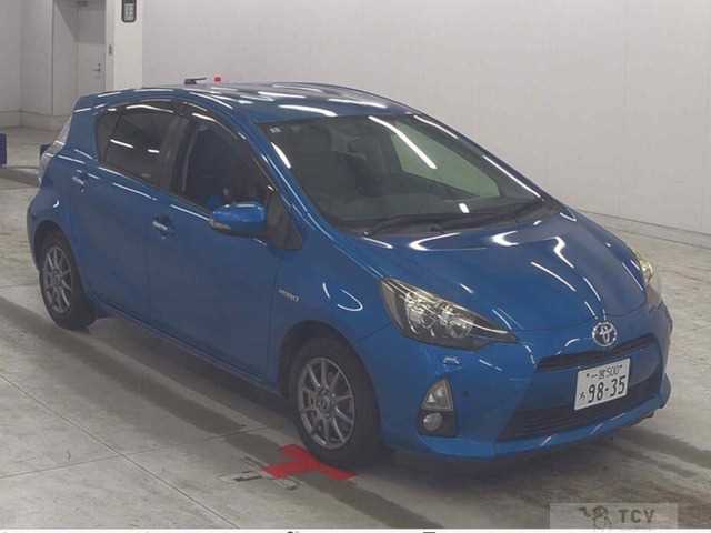 2014 Toyota AQUA