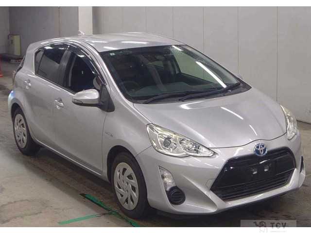 2017 Toyota AQUA
