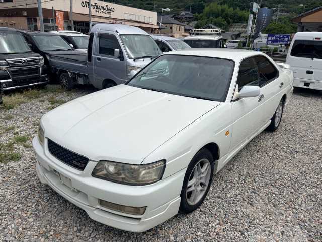 2000 Nissan Laurel