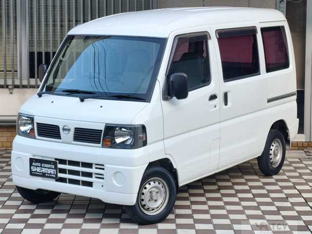 2010 Nissan Clipper Van