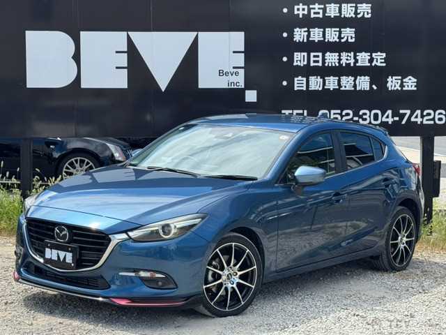 2017 Mazda Axela