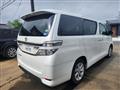2013 Toyota Vellfire
