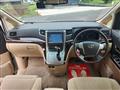2013 Toyota Vellfire