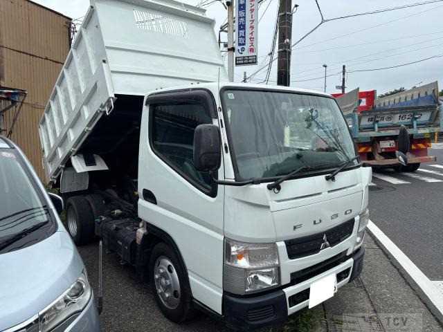 2015 Mitsubishi Canter