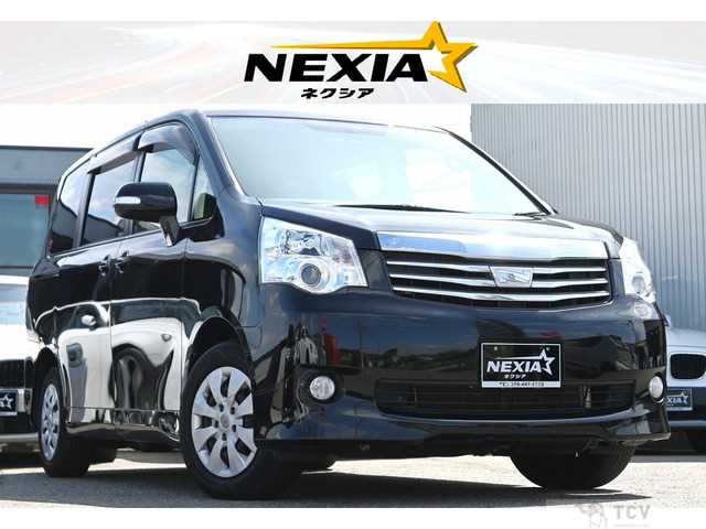 2013 Toyota Noah