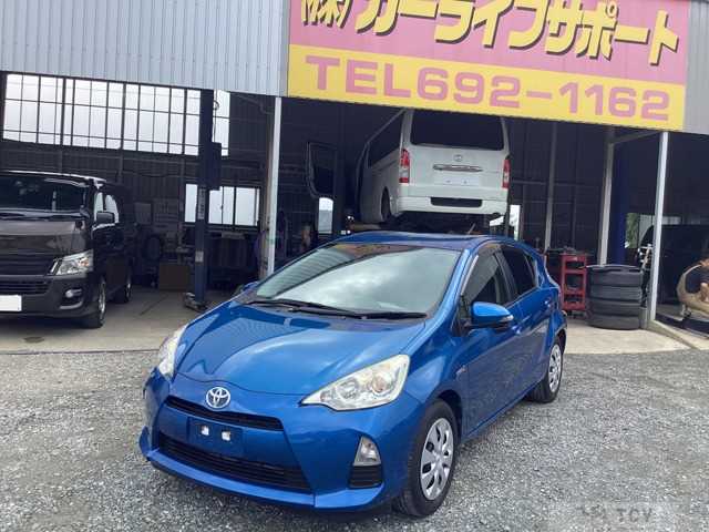 2014 Toyota AQUA