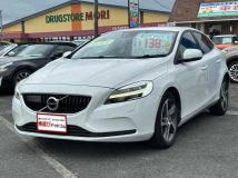 2018 Volvo V40