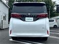 2024 Toyota Alphard Hybrid