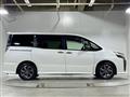 2020 Toyota Voxy