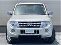 2012 Mitsubishi Pajero