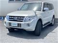 2012 Mitsubishi Pajero