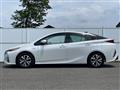 2020 Toyota Prius PHV