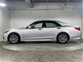 2017 Toyota Crown Hybrid