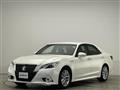 2013 Toyota Crown Hybrid