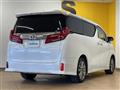 2022 Toyota Alphard