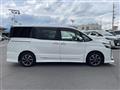 2017 Toyota Voxy