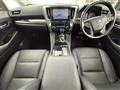 2022 Toyota Alphard
