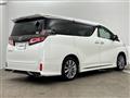 2022 Toyota Vellfire