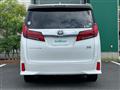 2020 Toyota Alphard Hybrid