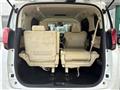 2016 Toyota Alphard