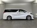 2015 Toyota Alphard