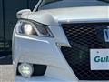 2013 Toyota Crown Hybrid