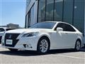 2013 Toyota Crown Hybrid