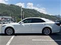2013 Toyota Crown Hybrid