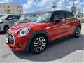 2021 BMW MINI