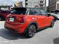 2021 BMW MINI