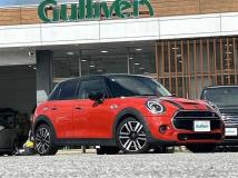 2021 BMW MINI