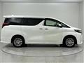 2019 Toyota Alphard Hybrid