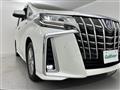 2019 Toyota Alphard Hybrid