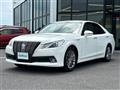 2013 Toyota Crown Hybrid