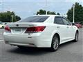 2013 Toyota Crown Hybrid